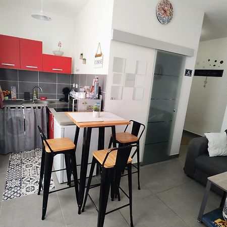 Studio Coin Nuit, Entre Plage Et Centre Марсель Экстерьер фото